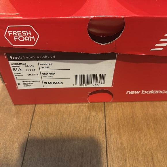 NIB New Balance Fresh Foam Arishi v4!  Size 8.5. 🎉🎉 - Picture 3 of 7